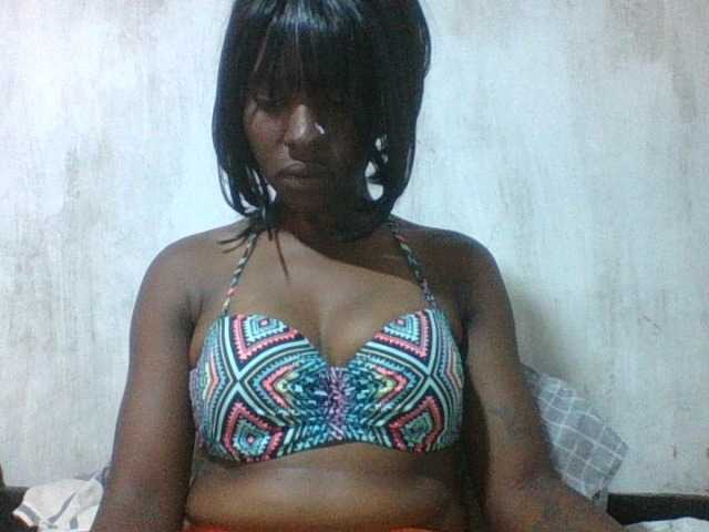 sweet-aaliya live cam on BongaCams