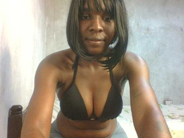 sweet-aaliya live cam on BongaCams