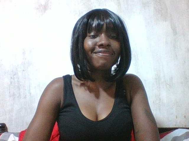 sweet-aaliya live cam on BongaCams