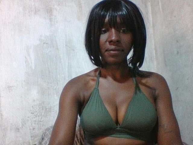 sweet-aaliya live cam on BongaCams
