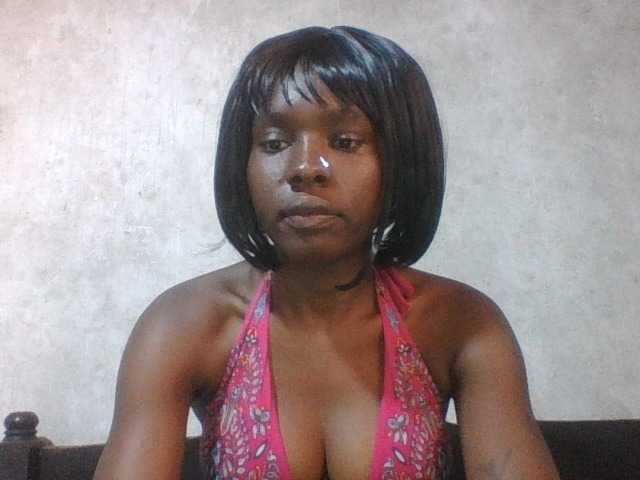 sweet-aaliya live cam on BongaCams