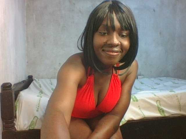 sweet-aaliya live cam on BongaCams