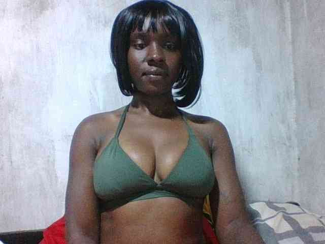 sweet-aaliya webcam