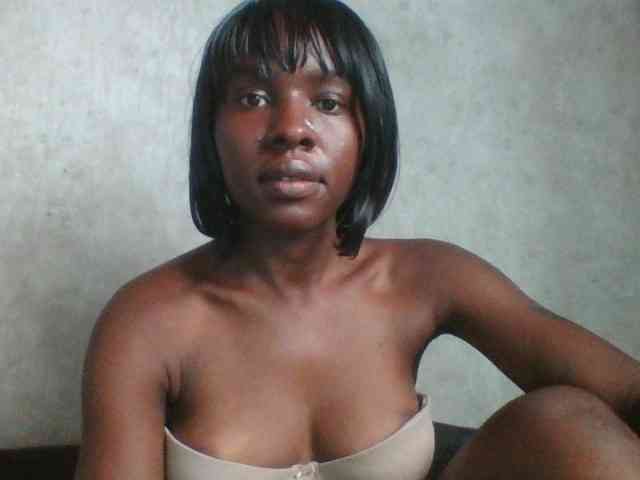 sweet-aaliya webcam