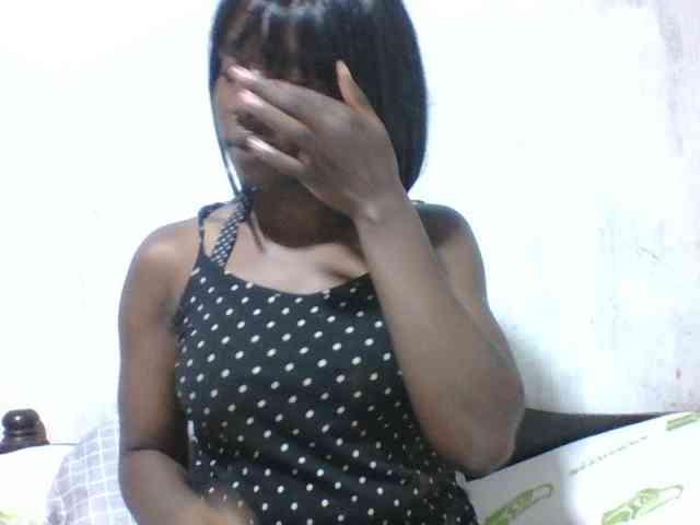 sweet-aaliya webcam