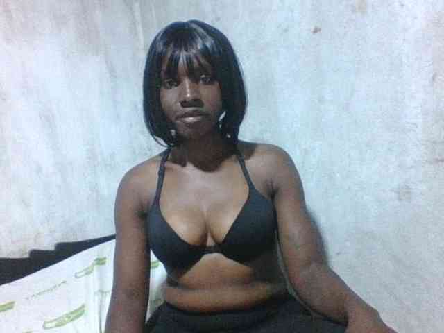 sweet-aaliya webcam