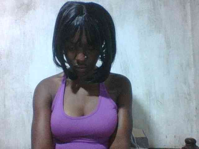 sweet-aaliya webcam