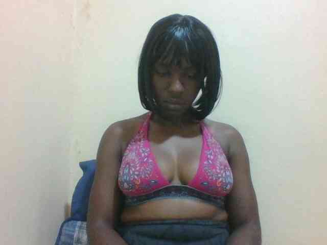 sweet-aaliya webcam