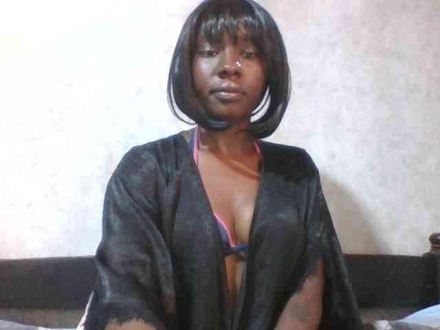 sweet-aaliya webcam