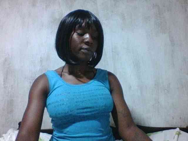 sweet-aaliya webcam