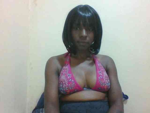 sweet-aaliya webcam