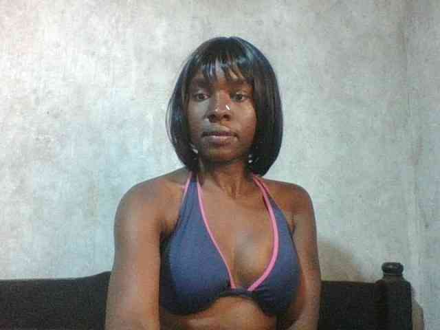 sweet-aaliya webcam