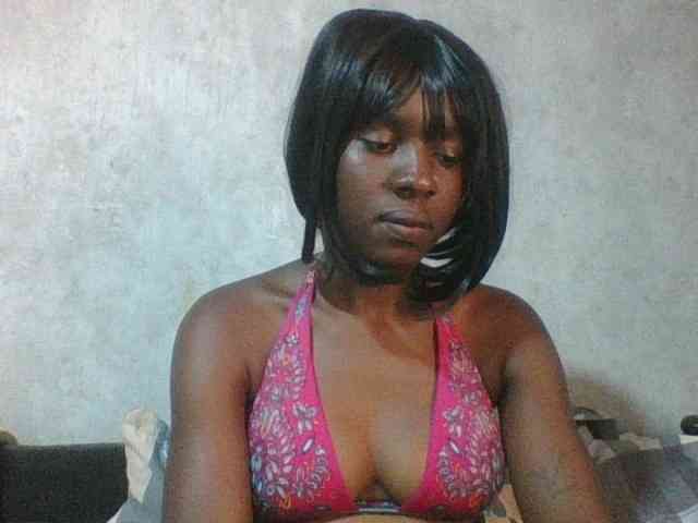 sweet-aaliya webcam