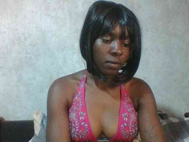 sweet-aaliya webcam