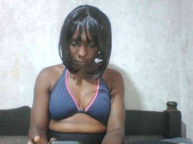 sweet-aaliya webcam
