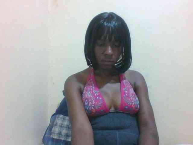 sweet-aaliya webcam