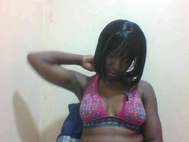 sweet-aaliya webcam