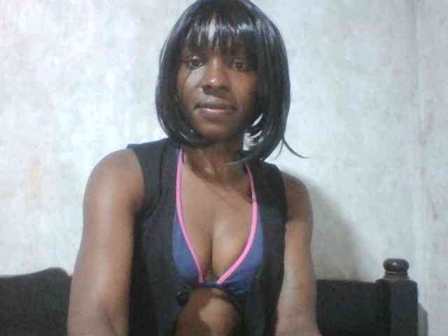 sweet-aaliya webcam
