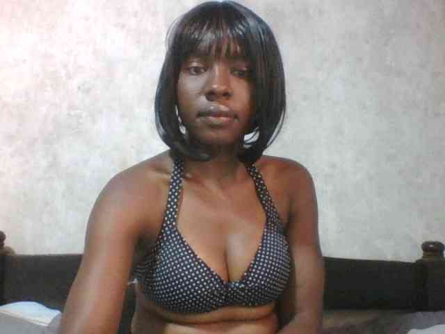 sweet-aaliya webcam