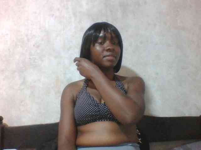 sweet-aaliya webcam