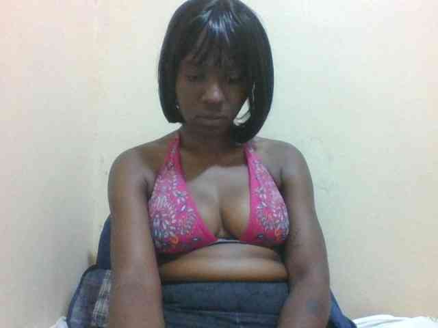 sweet-aaliya webcam