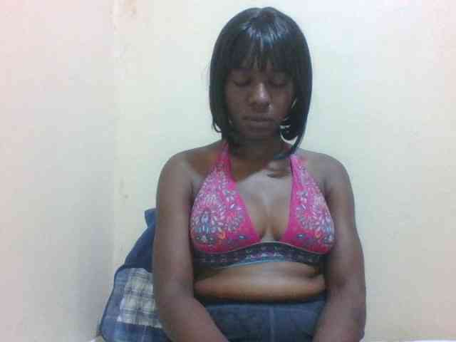 sweet-aaliya webcam