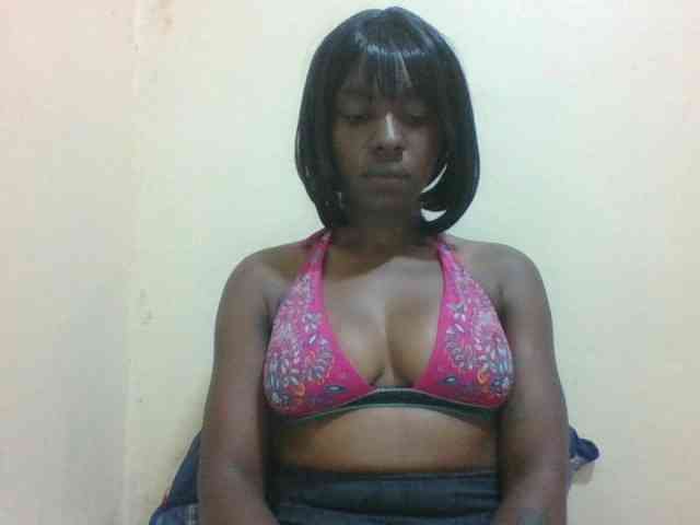 sweet-aaliya webcam