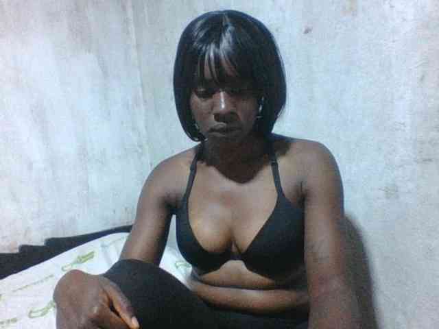 sweet-aaliya webcam