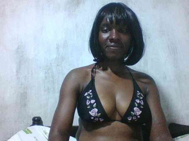 sweet-aaliya webcam