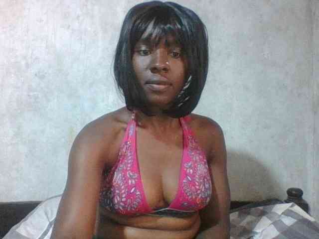 sweet-aaliya webcam