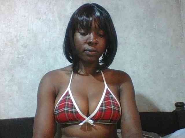 sweet-aaliya webcam