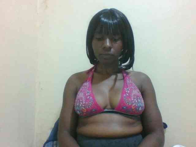 sweet-aaliya webcam