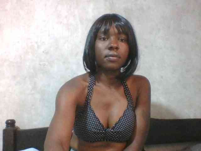 sweet-aaliya webcam
