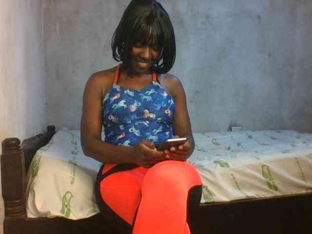 sweet-aaliya webcam