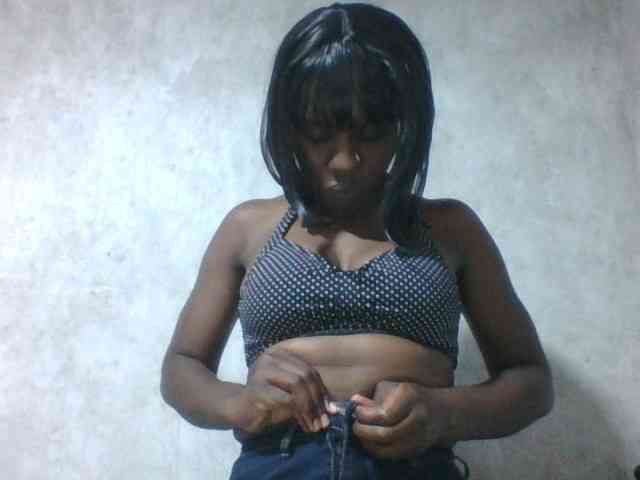 sweet-aaliya webcam