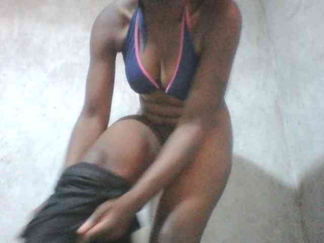 sweet-aaliya webcam