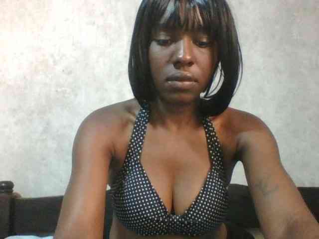sweet-aaliya webcam