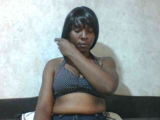 sweet-aaliya webcam