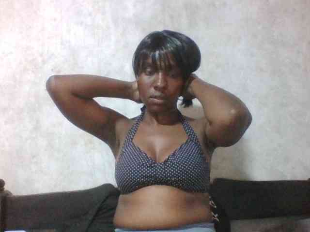 sweet-aaliya webcam