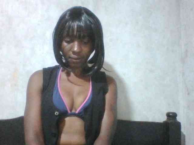 sweet-aaliya webcam