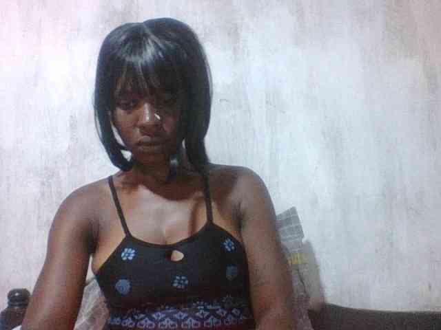 sweet-aaliya webcam