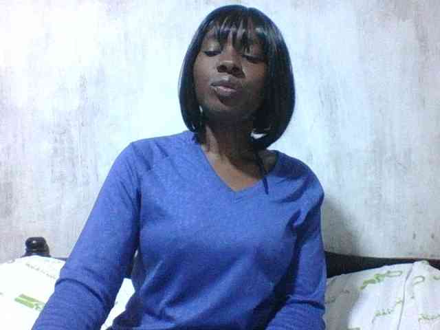 sweet-aaliya webcam