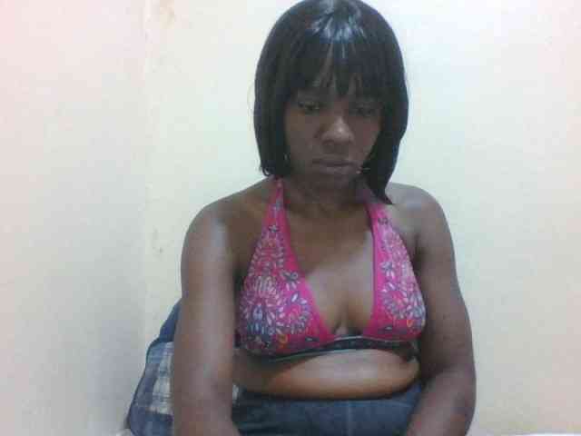 sweet-aaliya webcam