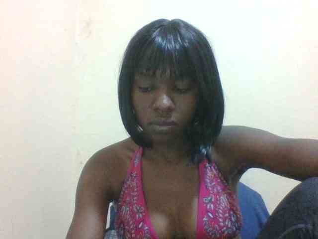 sweet-aaliya webcam