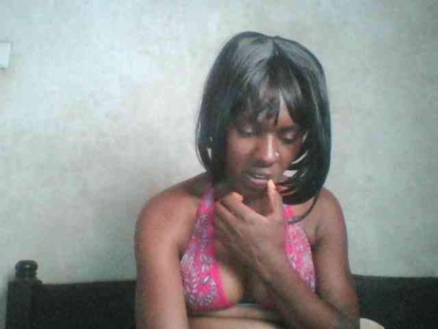 sweet-aaliya webcam