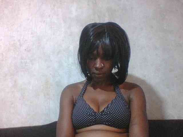 sweet-aaliya webcam