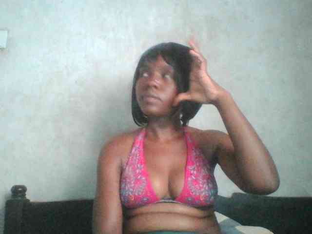 sweet-aaliya webcam