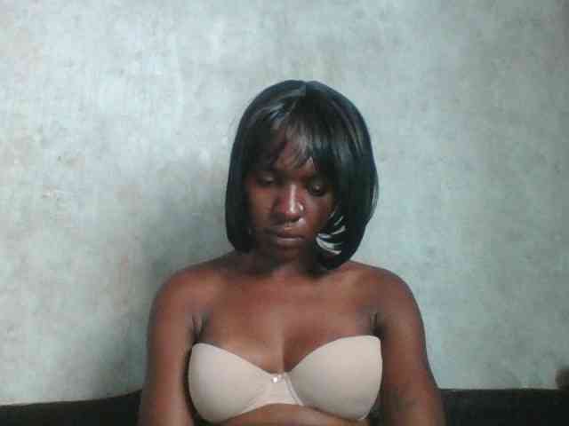 sweet-aaliya Live Webcam on BongaCams