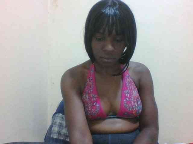 sweet-aaliya webcam