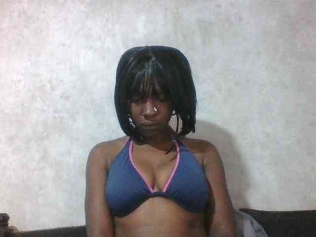 sweet-aaliya webcam